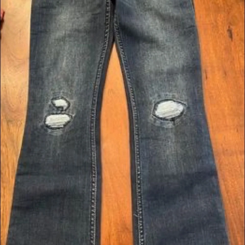 Abercrombie Kids NWT girls.bootcut jean - Picture 3 of 4